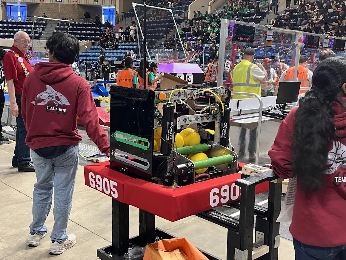The Tear-A-Byte robot on its cart before a match